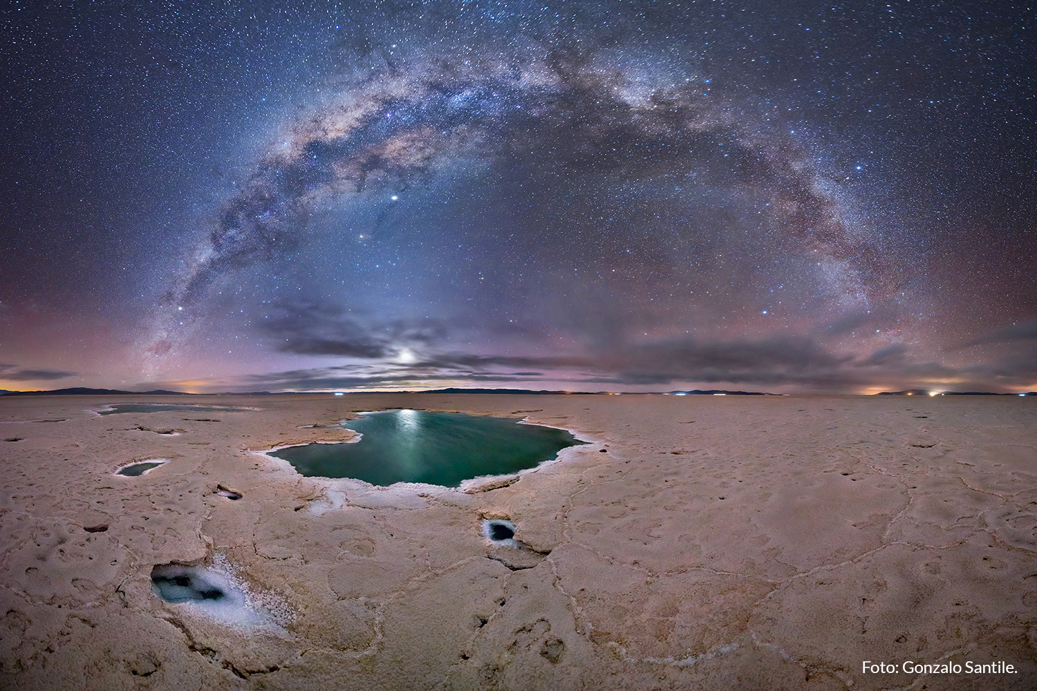 Santile_Gonzalo_-_Ojos_del_Salar_Salinas_Grandes__Jujuy_(2)